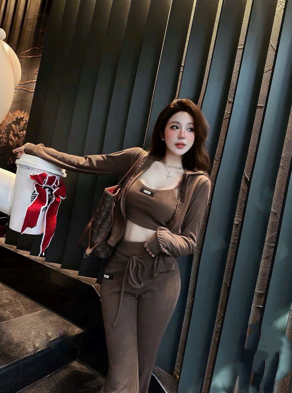  Set 3 món áo 2s croptop kèm áo khoác mix quần suông ống loe - NÂU - C263 