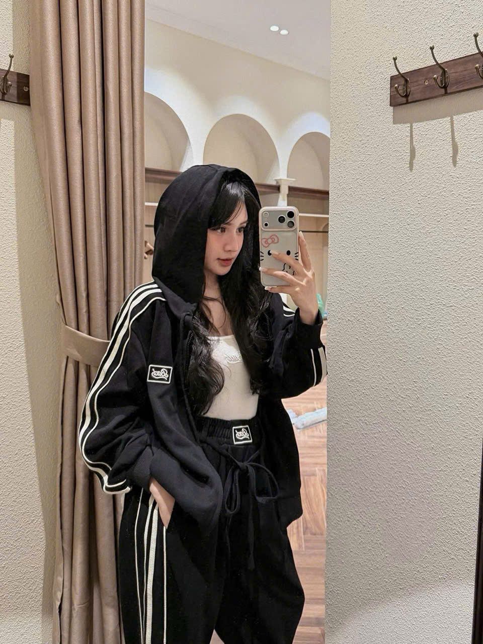  Set 2 món nỉ áo tay dài nón thêu chữ bông nổi xù mix quần suông dài kẻ KAB - R174 