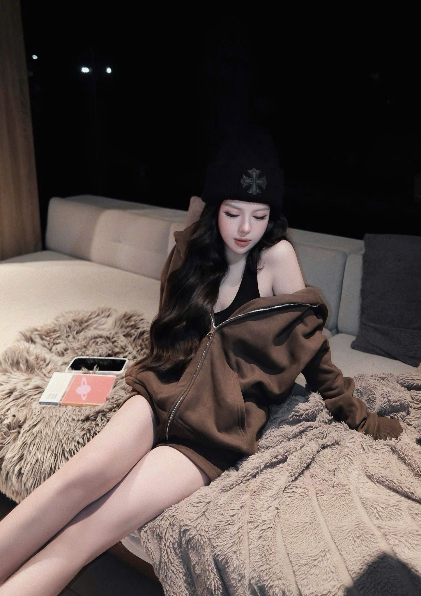  Set nỉ 2 món áo khoác có nón mix quần short ngắn lưng chun co dãn MPB - NÂU - R177 