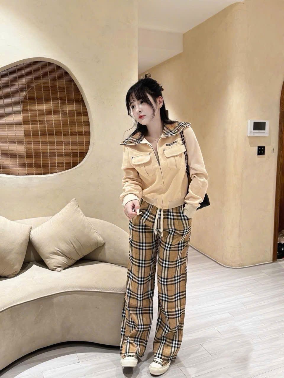  Set áo cổ đức phối BBR túi hộp mix quần suông dài caro - R186 