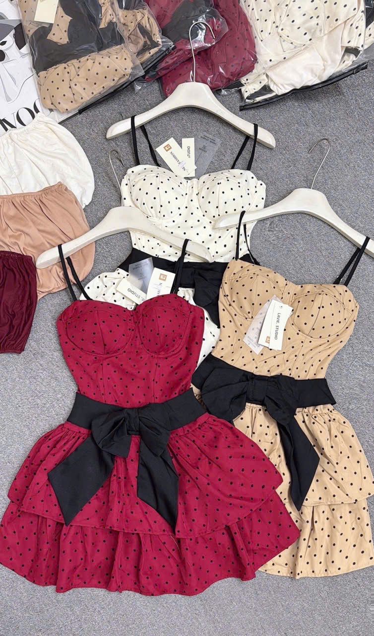  Đầm hai dây có mood ngực hoạ tiết chấm bi thắt nơ - KEM - H81 ( DÀI 64CM ) 