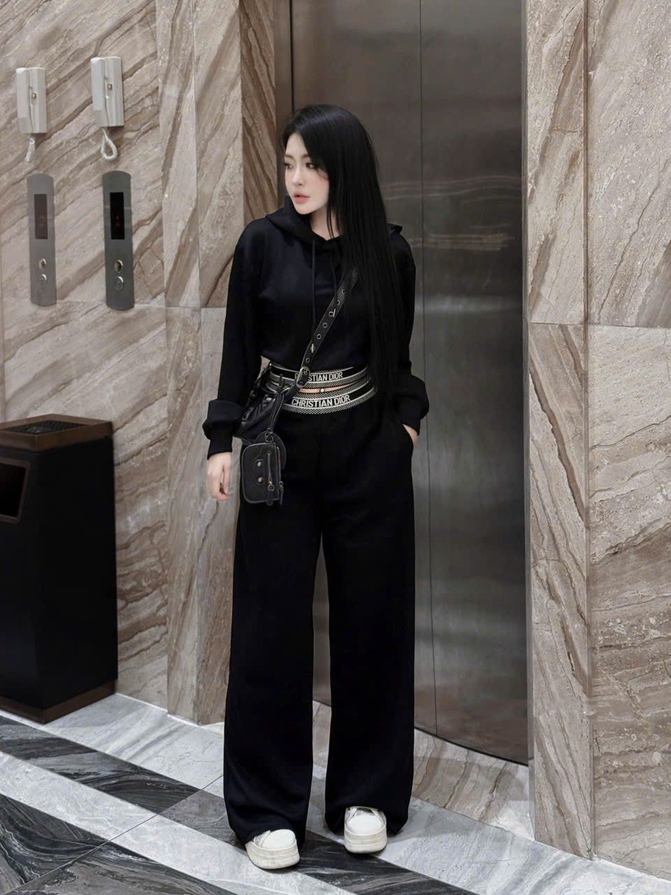  Set áo hoodie cạp chun Christan Dior mix quần suông dài - R346 