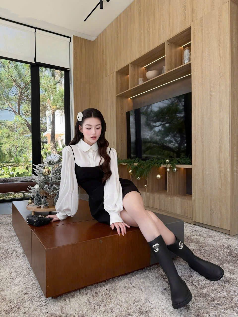  Set 2 món áo sơ mi cổ sen tay dài kèm váy 2s form A - R310 (EO S<68, M<72, L<76) 