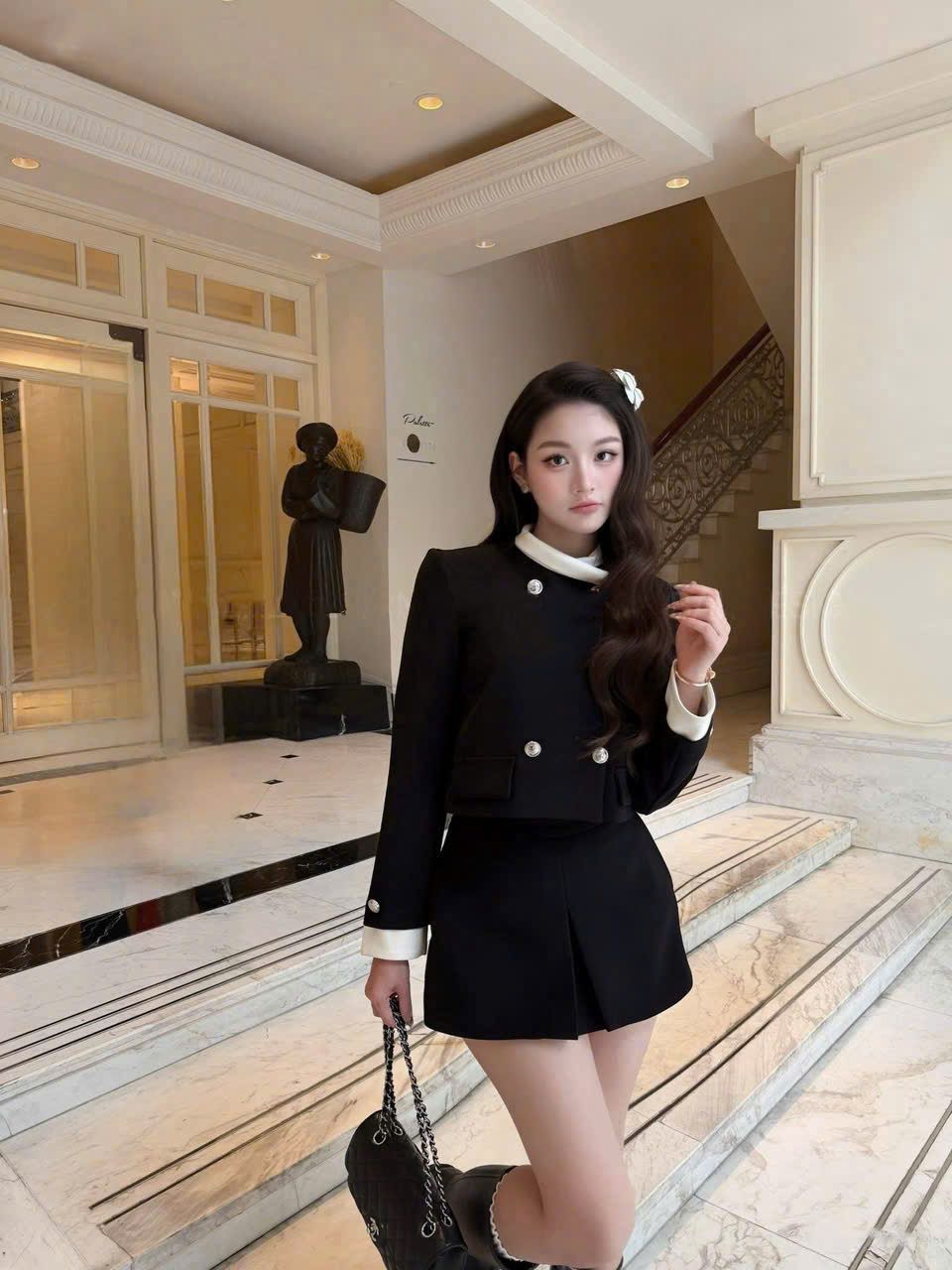  Set 2 món áo vest đính cúc mix quần giả váy lưng bản - S136 (eo S<68, M<72, L<76) 