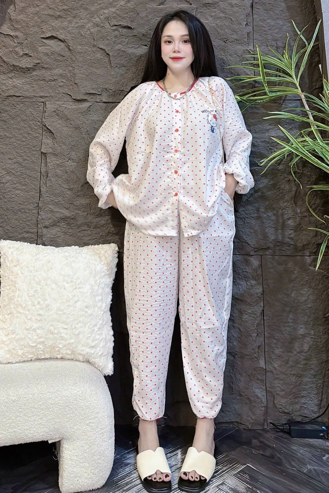  Set bộ áo tay dài cổ tròn mix quần suông dài chấm bi - KEM - S164 