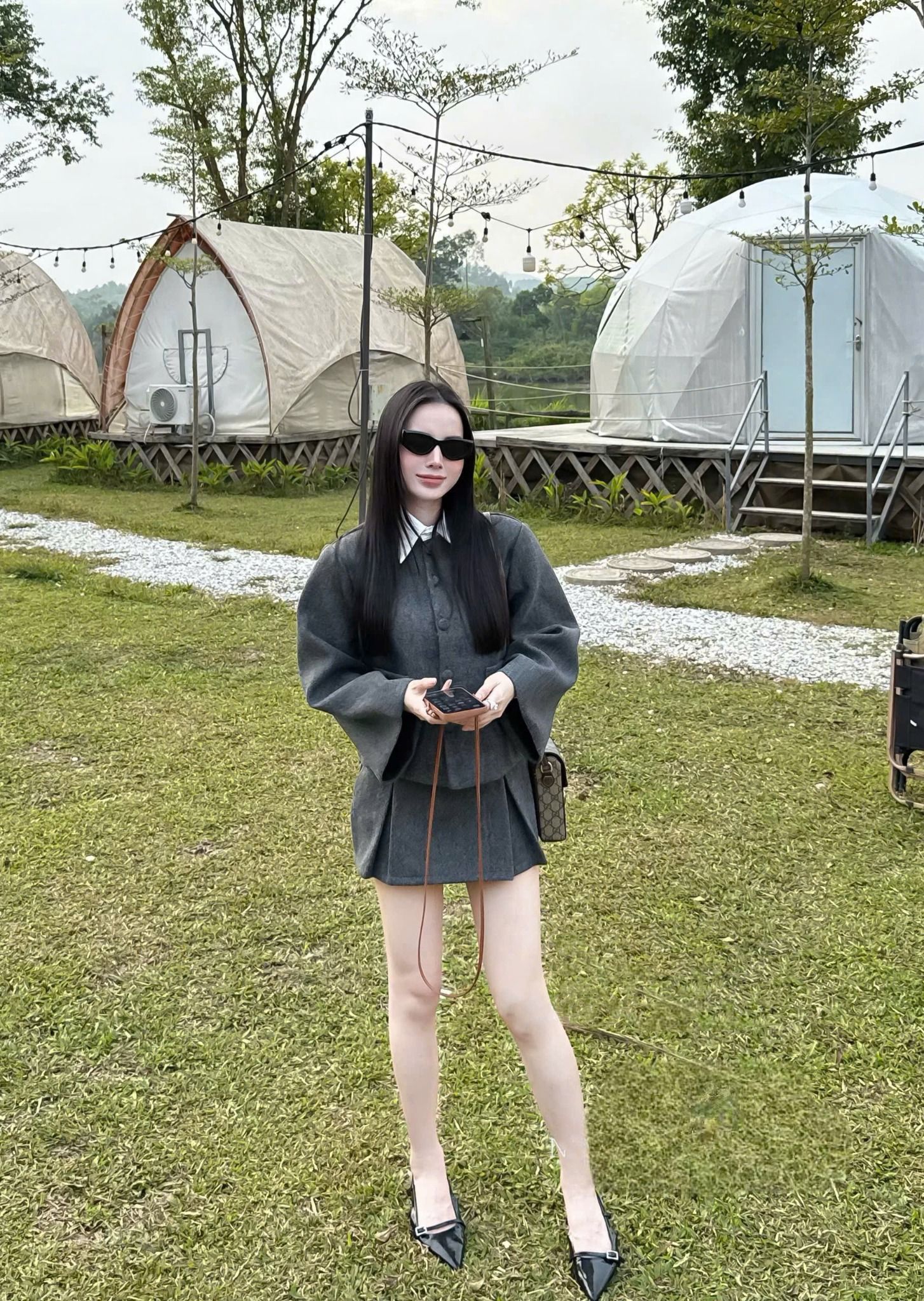  Set áo cổ sơ mi tay ống rộng cúc bọc mix chân váy - E12 ( eo S<68, M<72 ) 