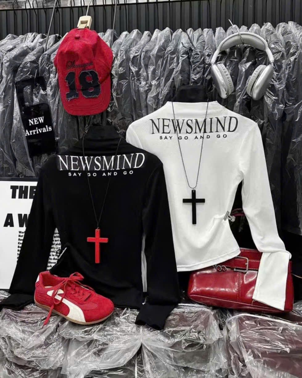  Áo thun cổ lọ in chữ newsmind - TRẮNG - H74 ( DÀI 57CM ) 