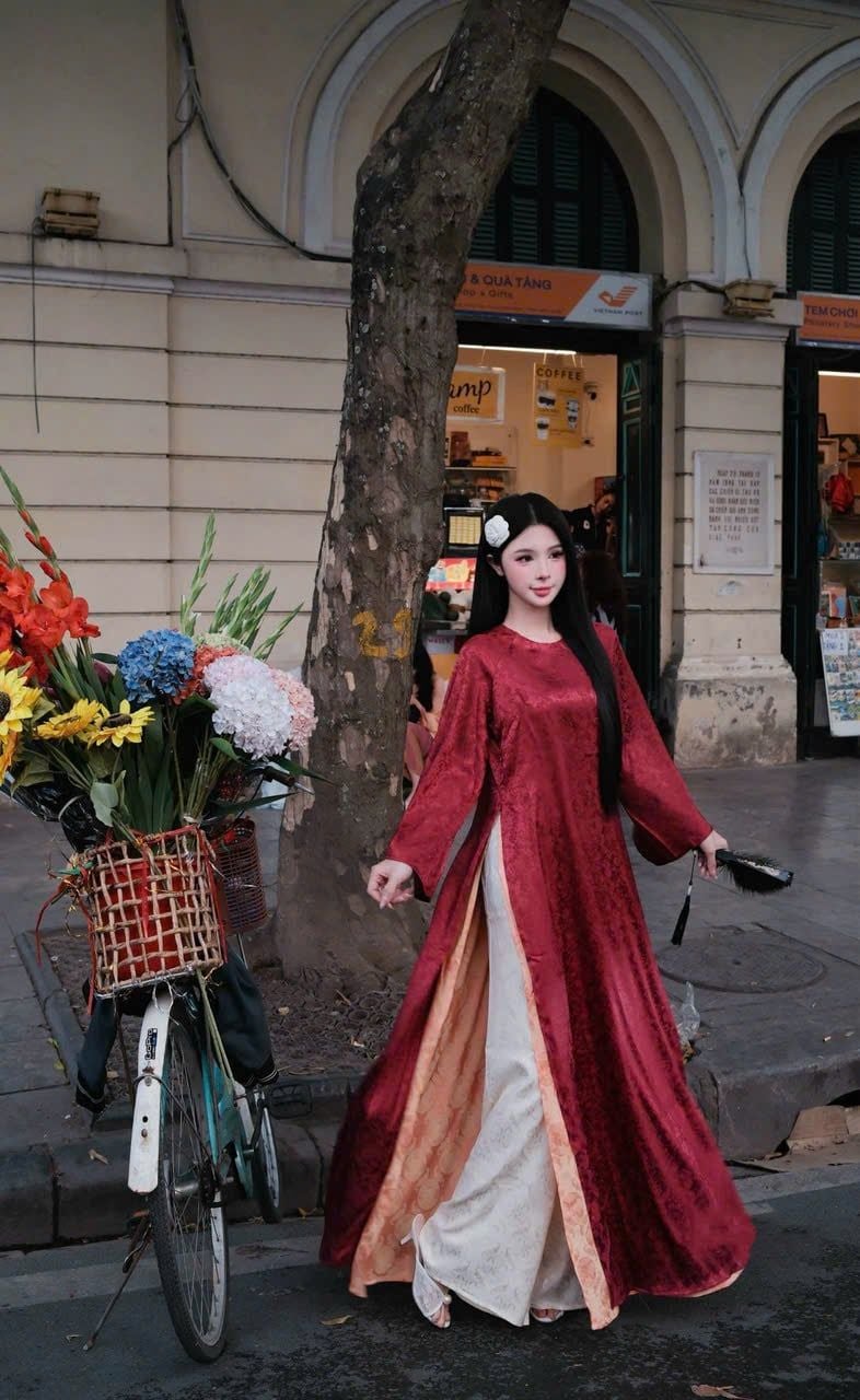  Áo dài lụa vân họa tiết 4 tà + quần lụa - E83 