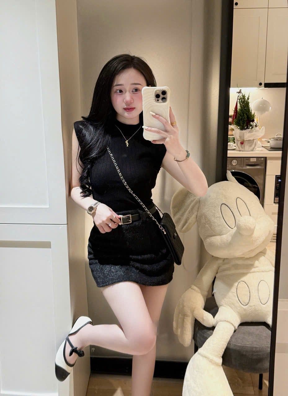  Set áo len tay hến mix chân váy lông thỏ kèm đai - ĐEN - E90 (EO S<68, M<72) ( váy 32cm , áo 52cm ) 