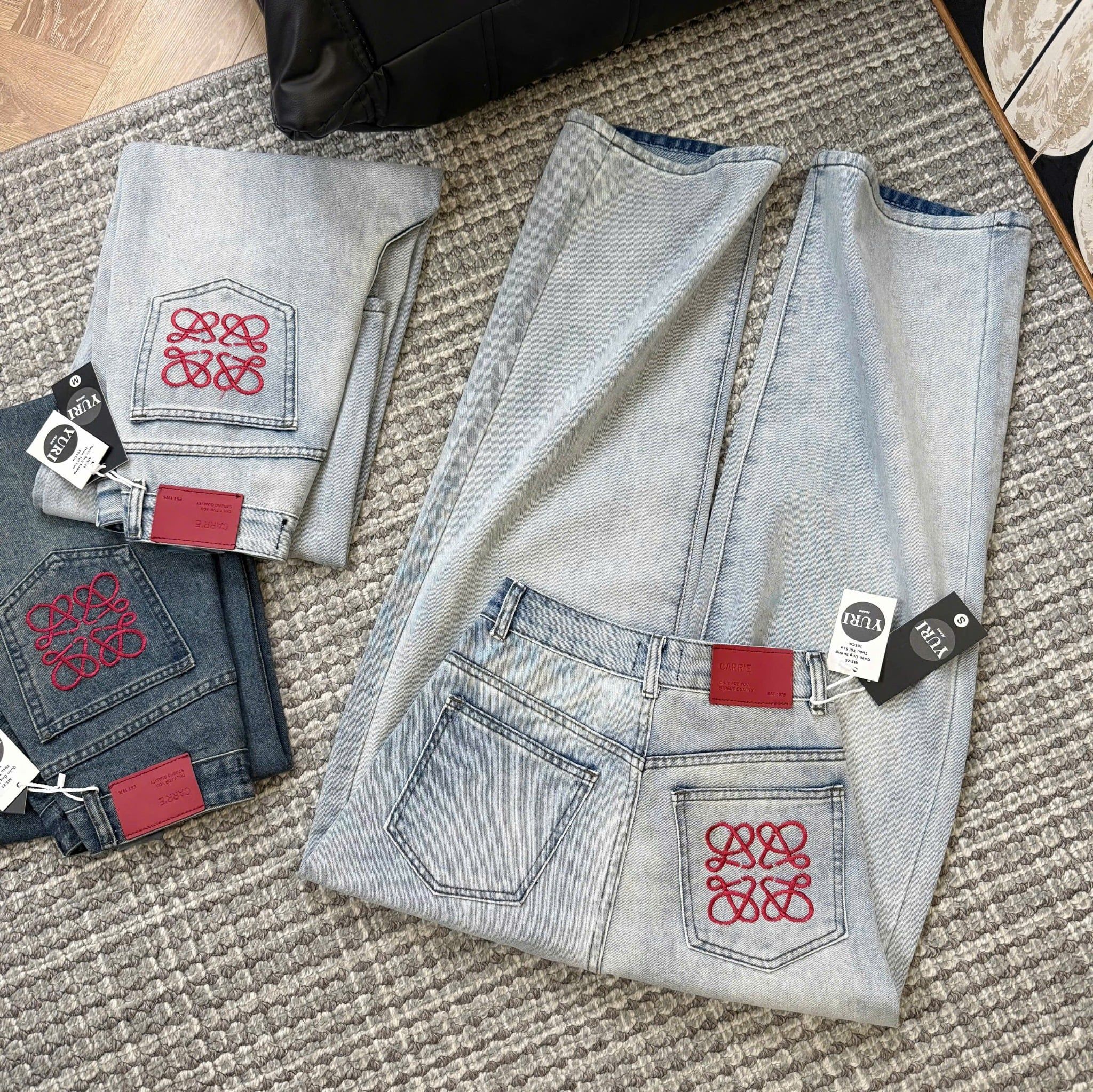  Quần jean ống suông BASIC phối túi thêu họa tiết - NHẠT - Z6 (EO S<64, M<68, L<72) 