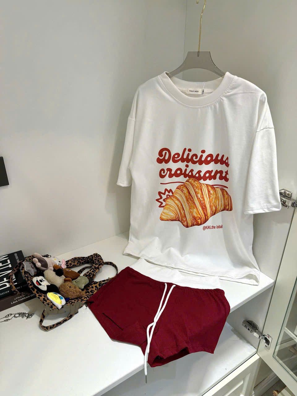  Set áo phông in hình bánh mix quần short đỏ cạp chun dây rút - S227 