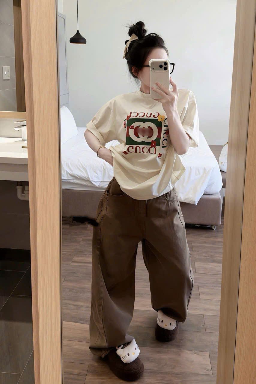  Áo thun form rộng in họa tiết GUCCI - KEM - B104 