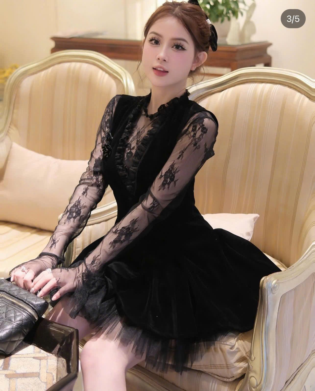  Set 2 món áo ren tay dài mix yếm nhung phối bèo HOT - B189 (EO S<68, M<72, L<76) 