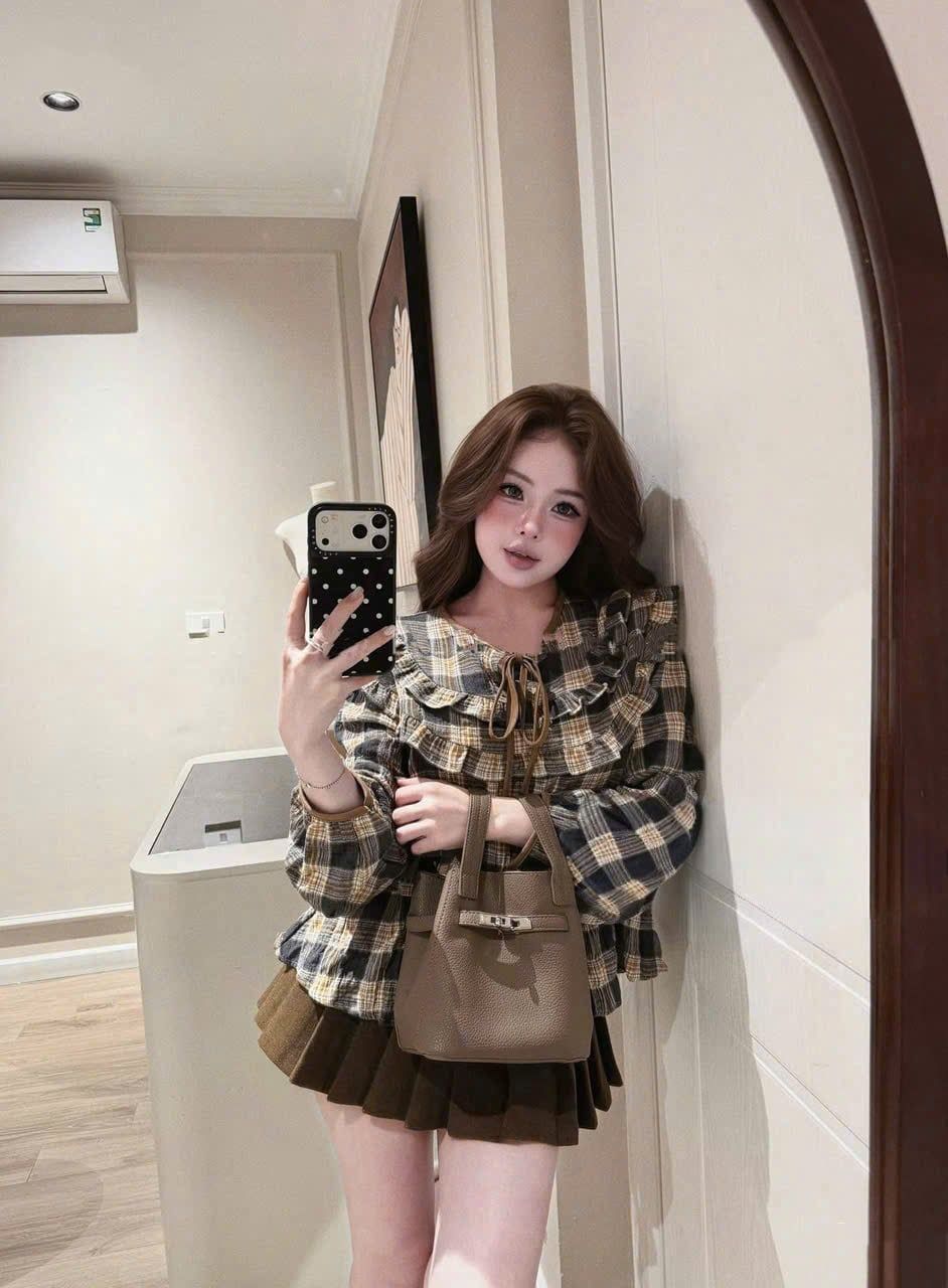  Set áo babydoll cổ phối bèo tầng caro mix chân váy xếp li - K104 (EO S<68, M<72) 