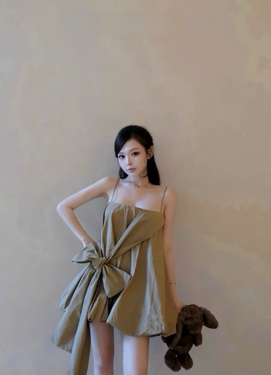  Đầm hai dây dáng bí chất linen thắt nơ bảng to - K227 