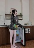  Set áo tay dài họa tiết HELLO KITTY mix quần ngắn kẻ - K240 