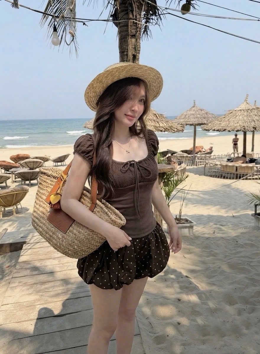  A24 Set áo tay bồng cổ u mix quần bí chấm bi HOT - NÂU - G316 