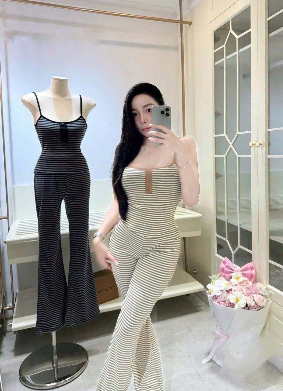  Set kẻ áo 2 dây đính cúc mix quần suông ống loe - BE - E88 