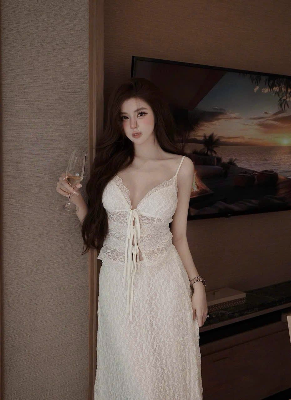  Set ren 2 món áo hai dây thắt dây mix chân váy dài đúp 2 lớp MPB - E156 (EO S<68, M<72) 