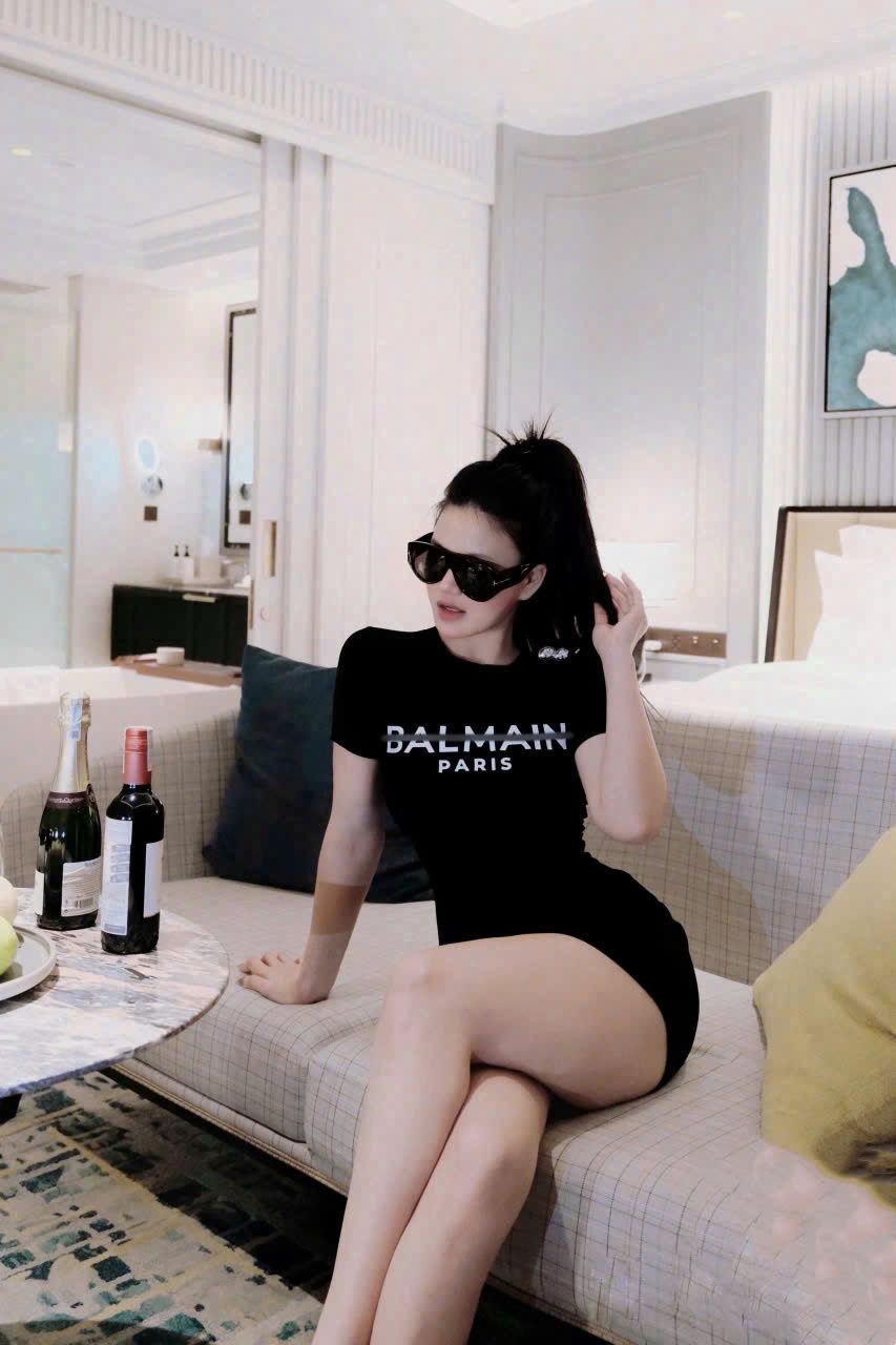  Váy body cộc tay BALMAIN dáng ngắn chất co dãn - ĐEN - E173 