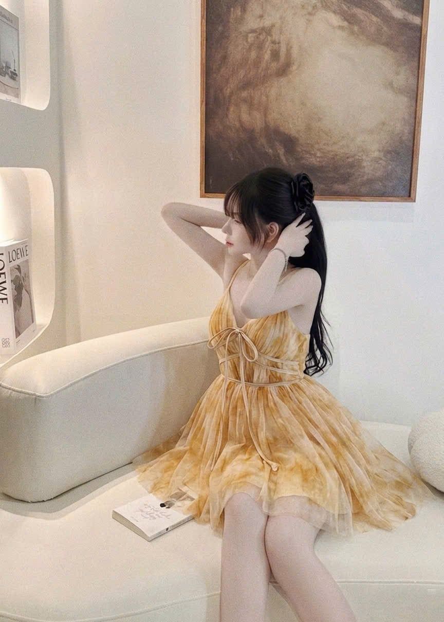  Váy hai dây cúp ngực chay viền loang màu HOT - VÀNG - K65 (EO S<68, M<72, L<76) 