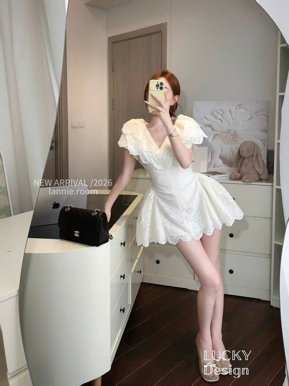  Váy xô cổ v phối cổ dáng bồng xòe 2 bên hông hàng cao cấp - H72 (EO S<68, M<72, L<76) 
