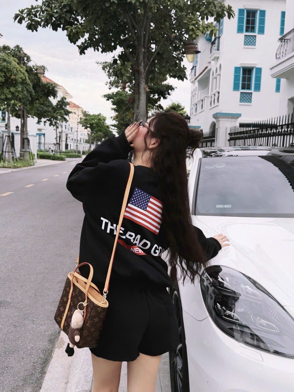  Set 2 món áo tay dài sweater mix quần short ngắn thêu - ĐEN - H193 