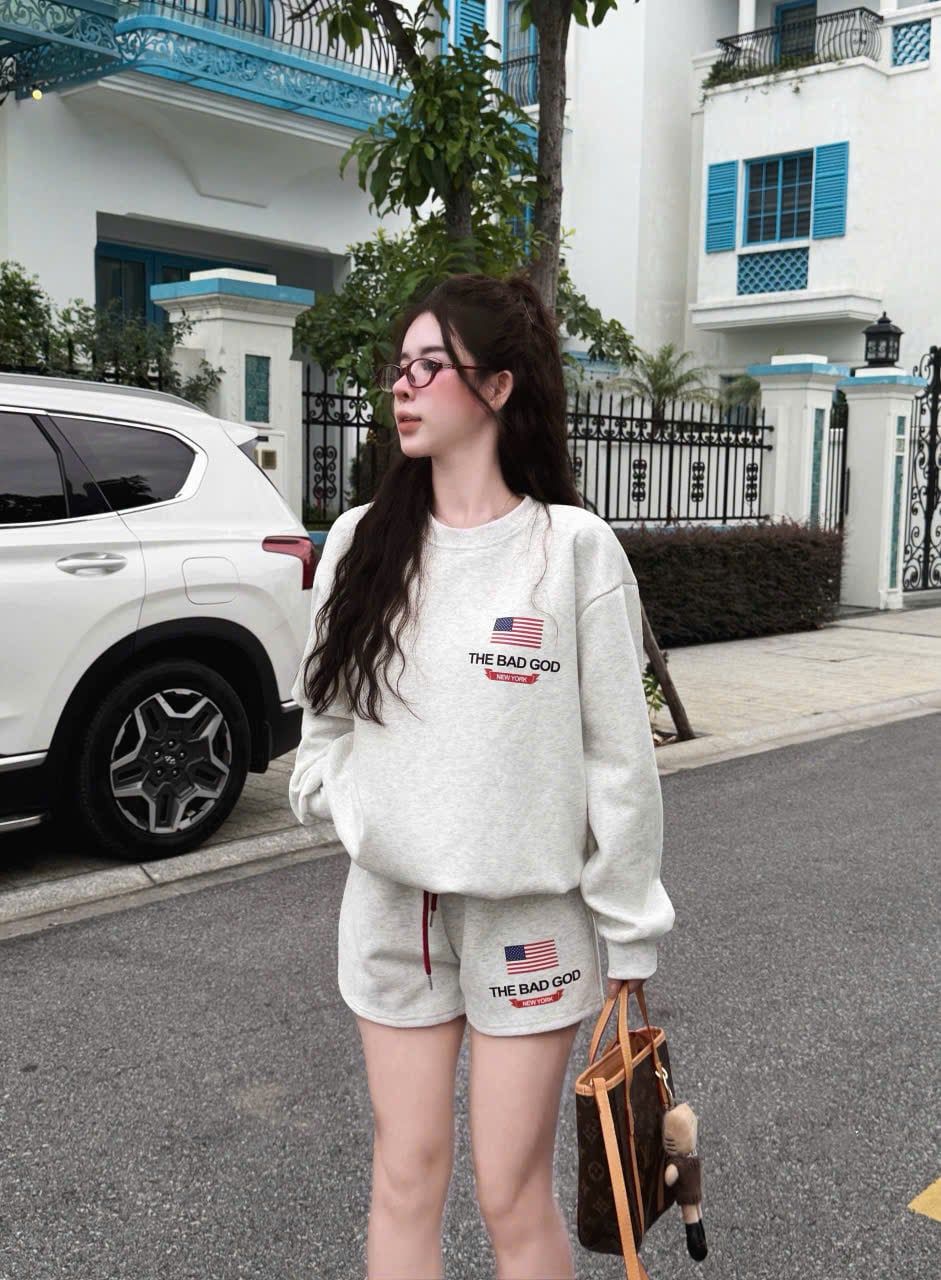  Set 2 món áo tay dài sweater mix quần short ngắn thêu - XÁM - H194 