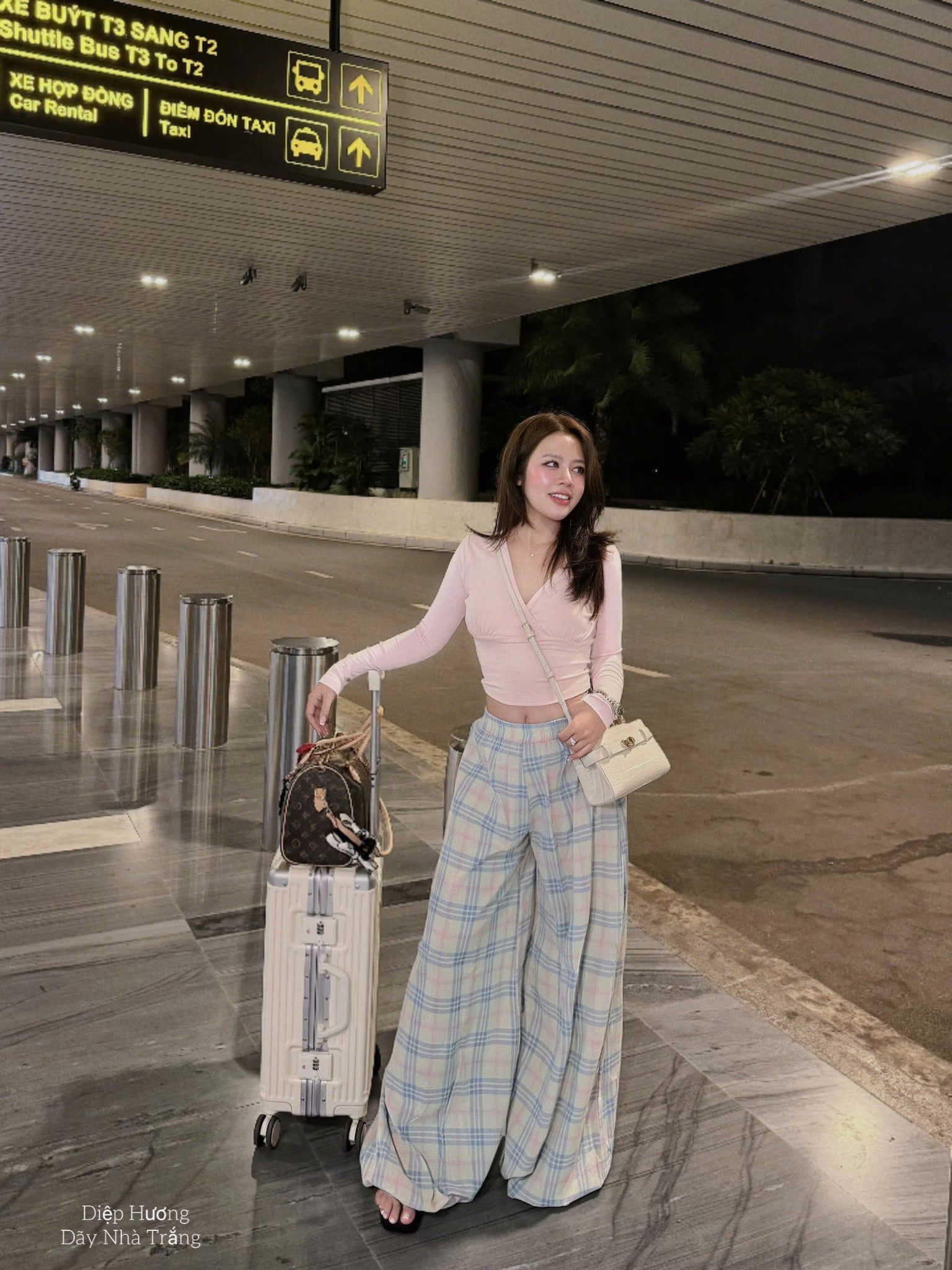  Set 2 món áo tay dài cổ v mix quần suông ống rộng caro lưng chun - HỒNG - V193 