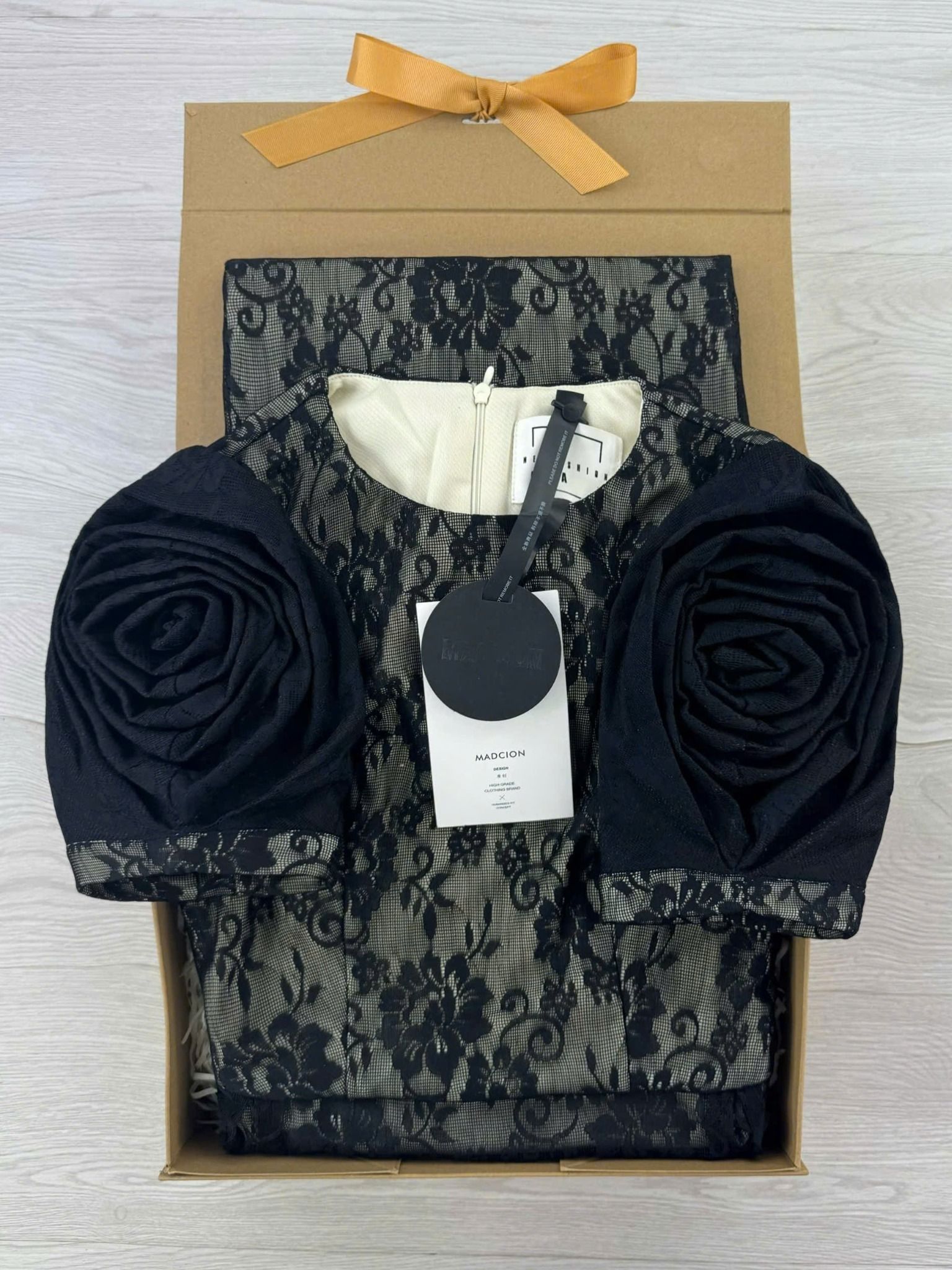 V13S (ĐẦM DÁNG DÀI)