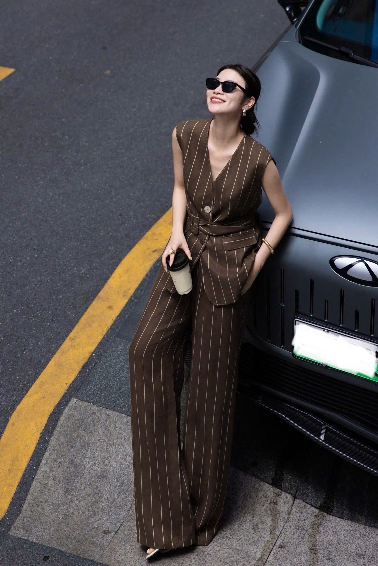 E22M (SET ÁO + QUẦN)