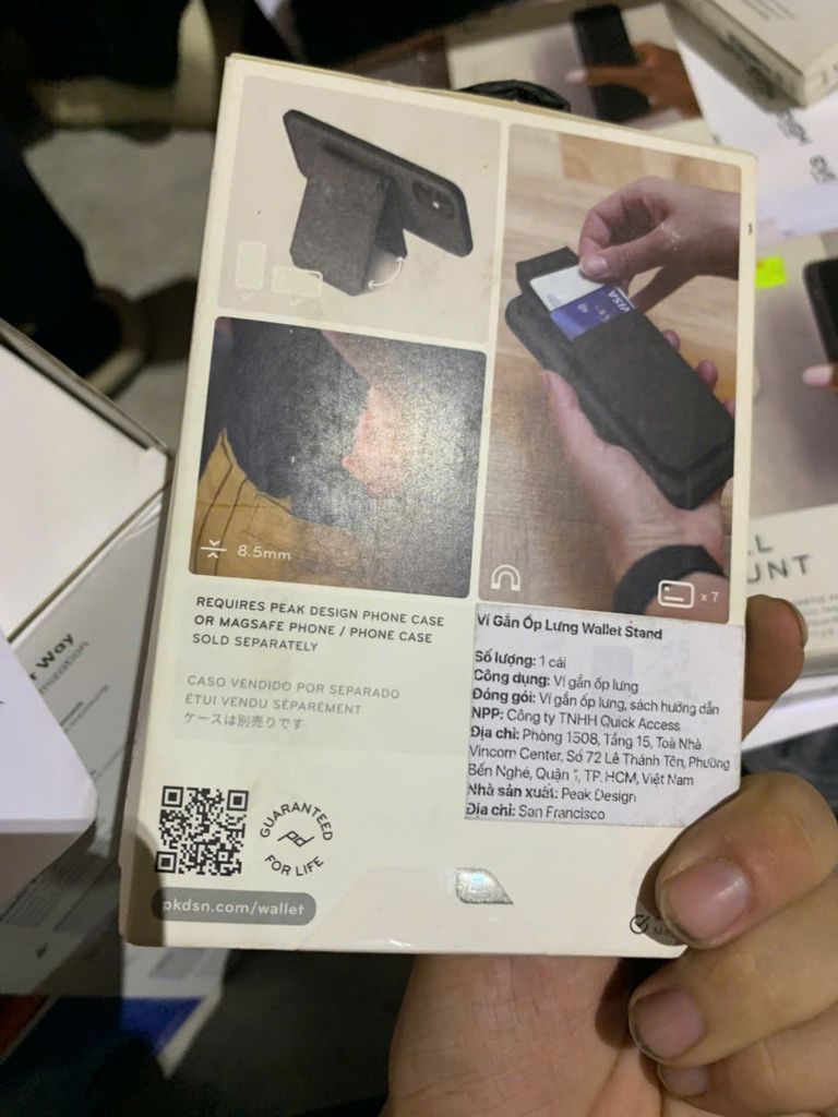 Ví Peak Design Wallet Stand  [[Hàng mới - hộp dơ]