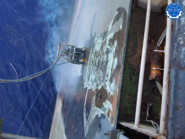  DT00044 - Làm Sạch Và Sơn Ngoài Mạn Tàu Fpso Lewek Emas Bằng Robotic -POVO (JOB 2024-217) 