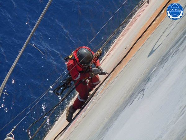  DT00044 – Cleaning and painting of FPSO Lewek Emas external hull using robotic technology – POVO (JOB 2024-217) 