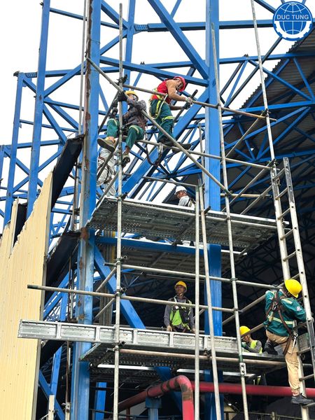  DT00068 Structural repairs and corrugated metal roof replacement (Job 25-419-CE) 