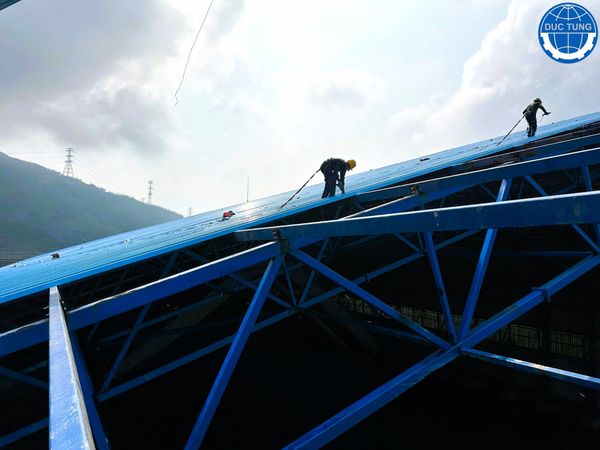  DT00068 Structural repairs and corrugated metal roof replacement (Job 25-419-CE) 