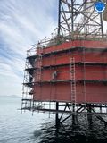  DT00059 Cleaning & repainting body/bottom of the oil drilling rig PVD VIII 