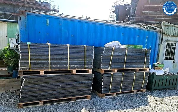  DT00069 Supply of grating for the V972 vessel project (Job 25-457-MS) 