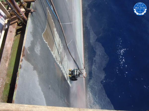  DT00044 – Cleaning and painting of FPSO Lewek Emas external hull using robotic technology – POVO (JOB 2024-217) 