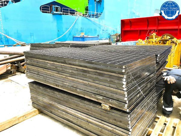  DT00069 Supply of grating for the V972 vessel project (Job 25-457-MS) 