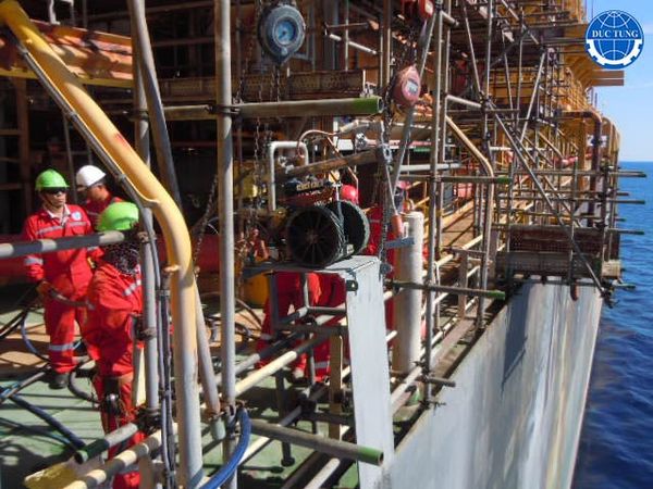  DT00044 - Làm Sạch Và Sơn Ngoài Mạn Tàu Fpso Lewek Emas Bằng Robotic -POVO (JOB 2024-217) 