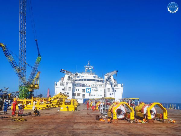  DT00046 Cleaning and Painting of 4 Gas Racks and 1 Laser Cutting Machine Frame (JOB 2024-294) 