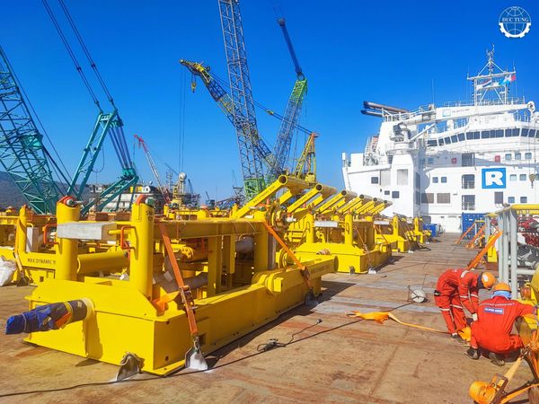  DT00046 Dự Án Làm Sạch Và Sơn 4 Rack Khí Và 1 Khung Máy Cắt Lazer (JOB 2024-294) 