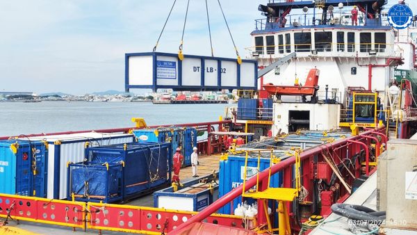  DT00043 Provision of painting services for STT critical corroded areas (JOB 2024-158) 