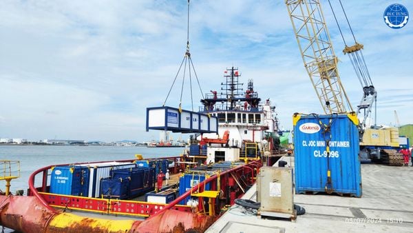  DT00043 Provision of painting services for STT critical corroded areas (JOB 2024-158) 