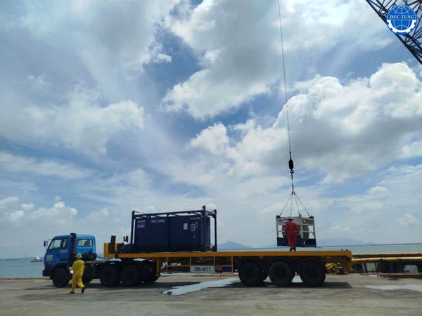  DT00060 Provision Of Materials, Equipment And Services For Fabrication And Installation Of Flange Protector Bands (JOB -25-015-CE) 