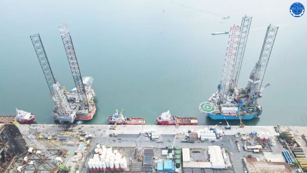  DT00059 Vệ sinh và sơn lại thân/ đáy giàn khoan dầu PVD VIII (JOB-25-155-CE) 