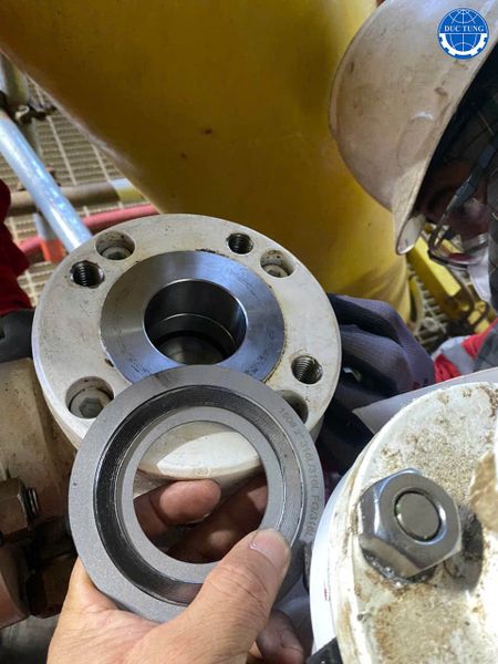  DT00064 Di dời van cung cấp khí nhiên liệu MTG và thiết bị đo lường - ĐIỀU HÀNH CHUNG THĂNG LONG-(JOB 25-071-CE) 