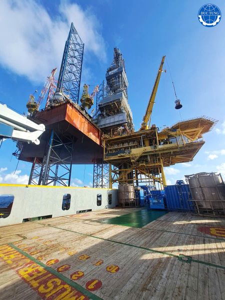  DT00058 Cung cấp dịch vụ cải hoán TGT-H1-6 từ đường ống đứng Gaslift (Gaslift Riser) sang HST/HSD, thông qua tuyến ống bơm ép nước (Water Injection)(JOB 25-363-CE) 