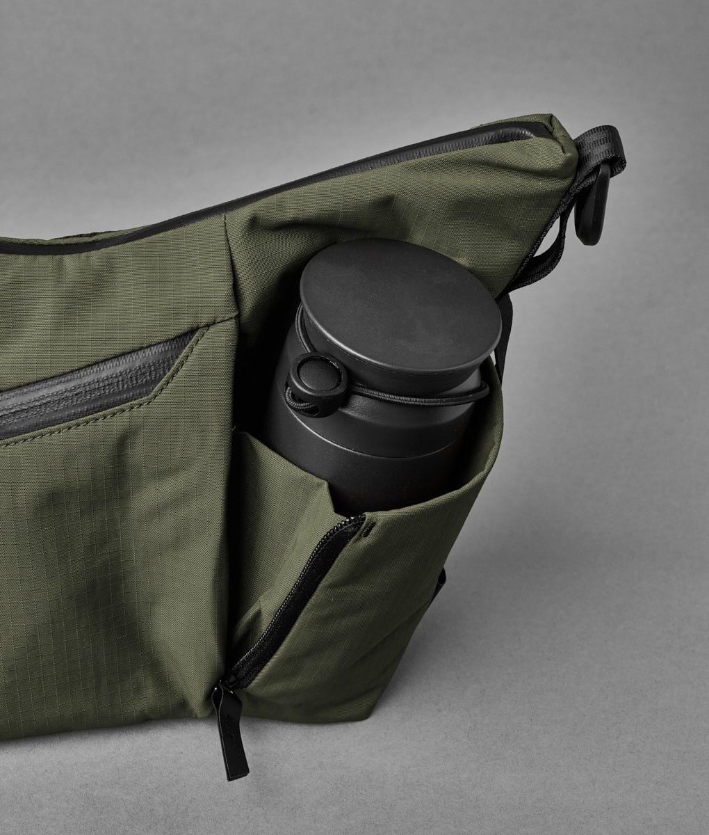  ALPAKA Flow Satchel 